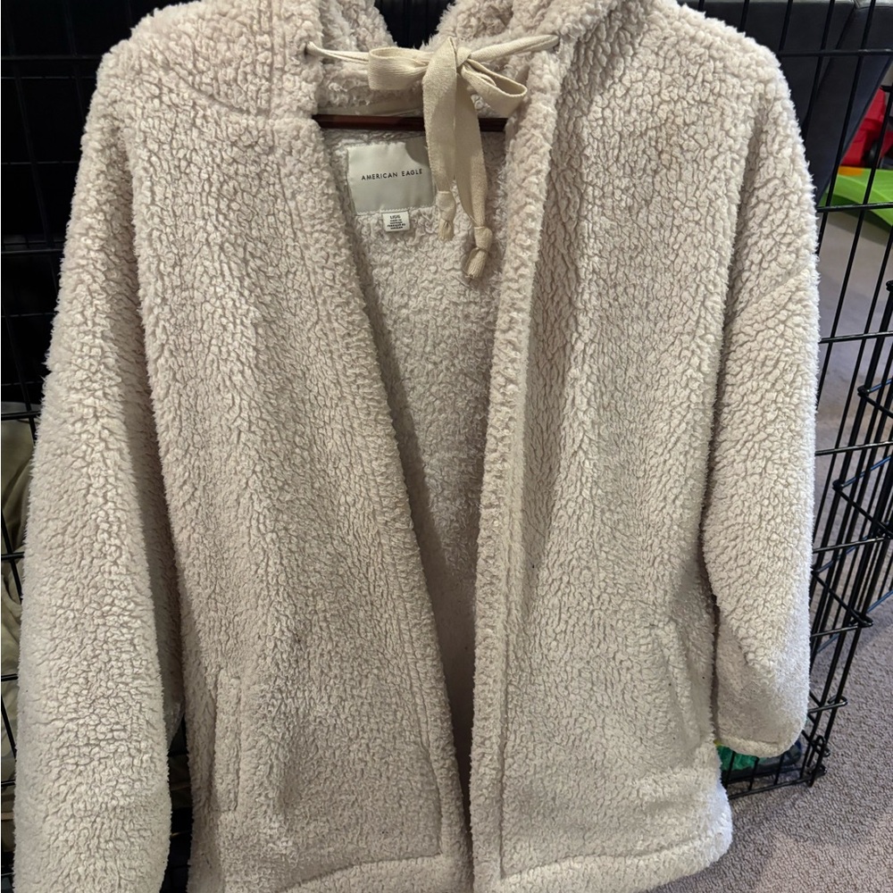 American Eagle Off-White Sherpa Jacket
